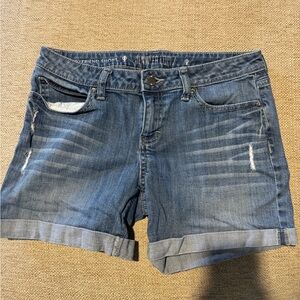 Jennifer Lopez Blue Jean Shorts